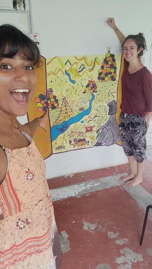 Hearthspace Hampi - Small Home, A Low-Impact Backpackers Hostel エクステリア 写真