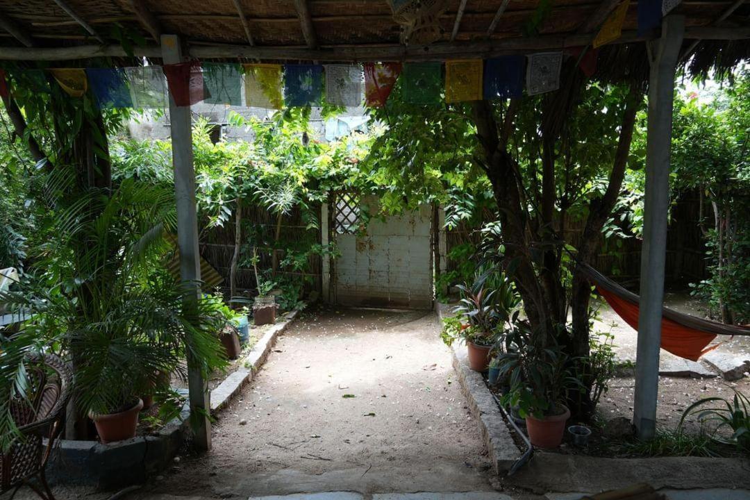 Hearthspace Hampi - Small Home, A Low-Impact Backpackers Hostel エクステリア 写真